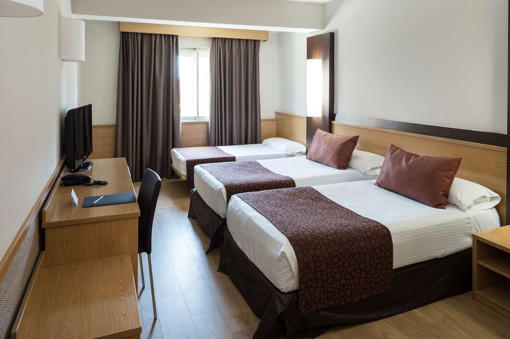 Catalonia Atenas Hotel 22/71