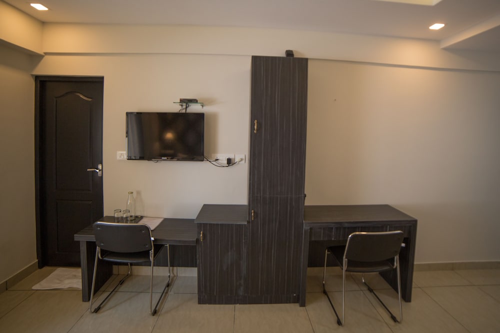 South Gate Residency 42/50