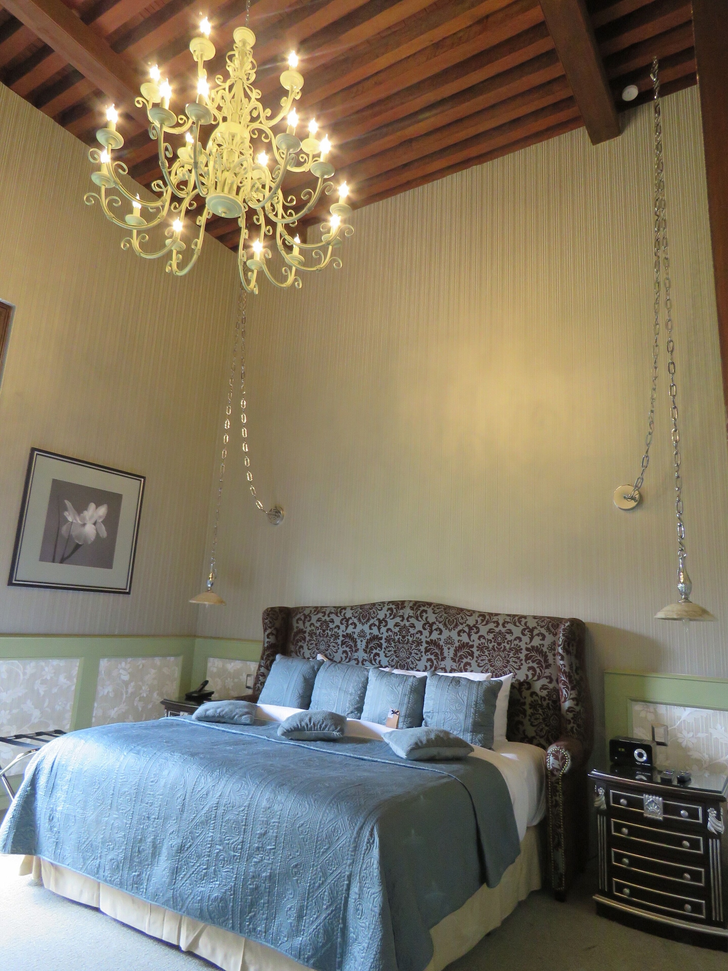 Victoria, Master, Suite, King Bed
