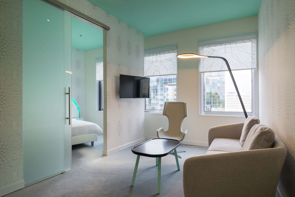 Park Inn By Radisson Amsterdam City West 52/77
