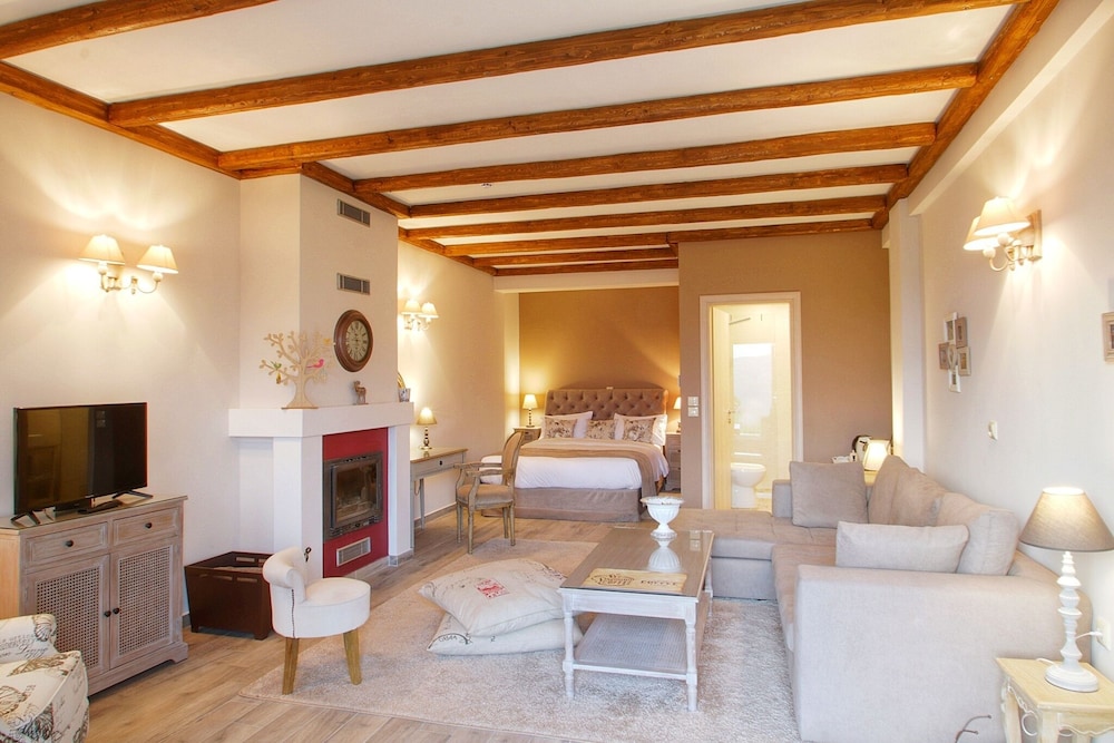 Almond House Suites Arachova 25/50