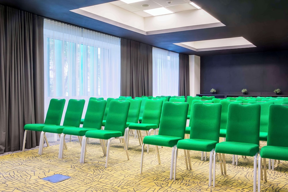 Park Inn By Radisson Bucharest Hotel And Residence 41/48