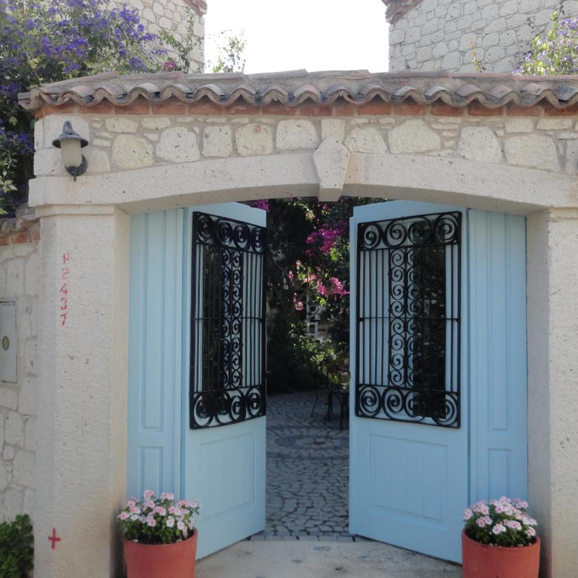 Icirliev Alacati 5/56