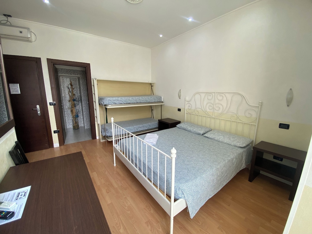 Memole Inn Sanremo 6/50
