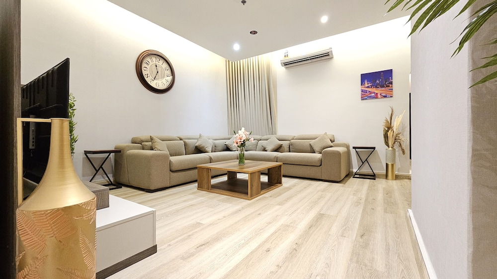 فندق رحال البحر للشقق الفندقية(Rahhal Al Bahr Hotel Apartment) 52/68