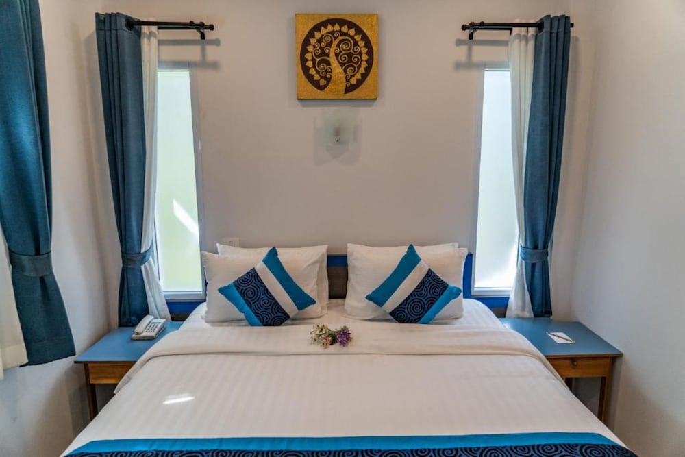 Adarin Beach Resort (ex New Lapaz Villa) 16/65