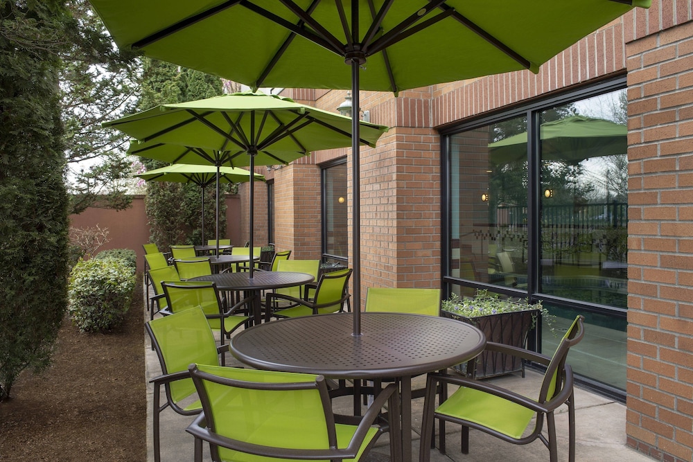 Springhill Suites By Marriott Portland Hillsboro 28/32