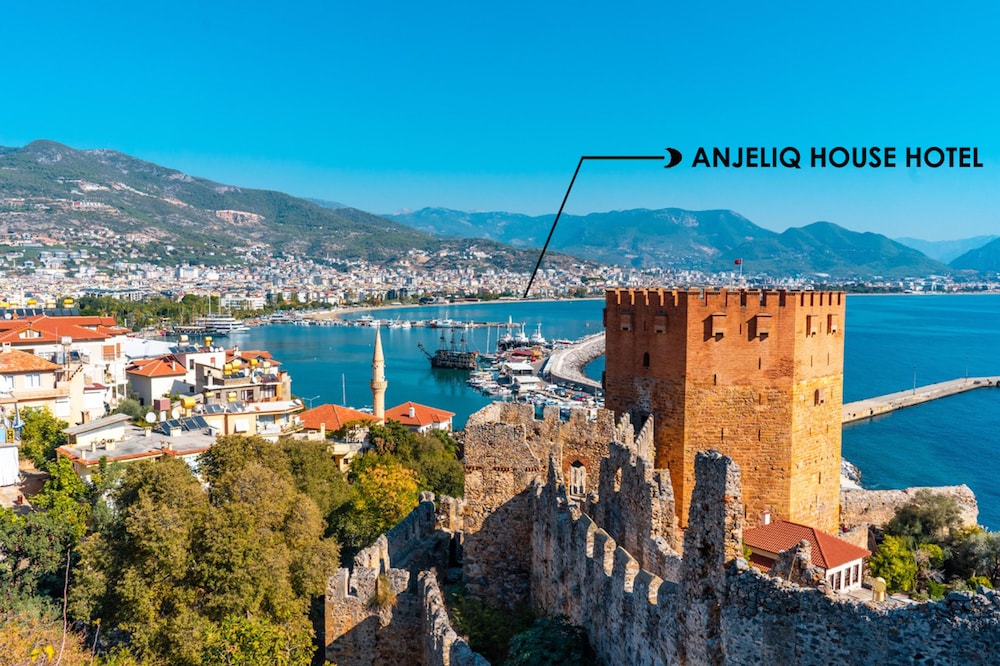 Anjeliq House Hotel 51/60