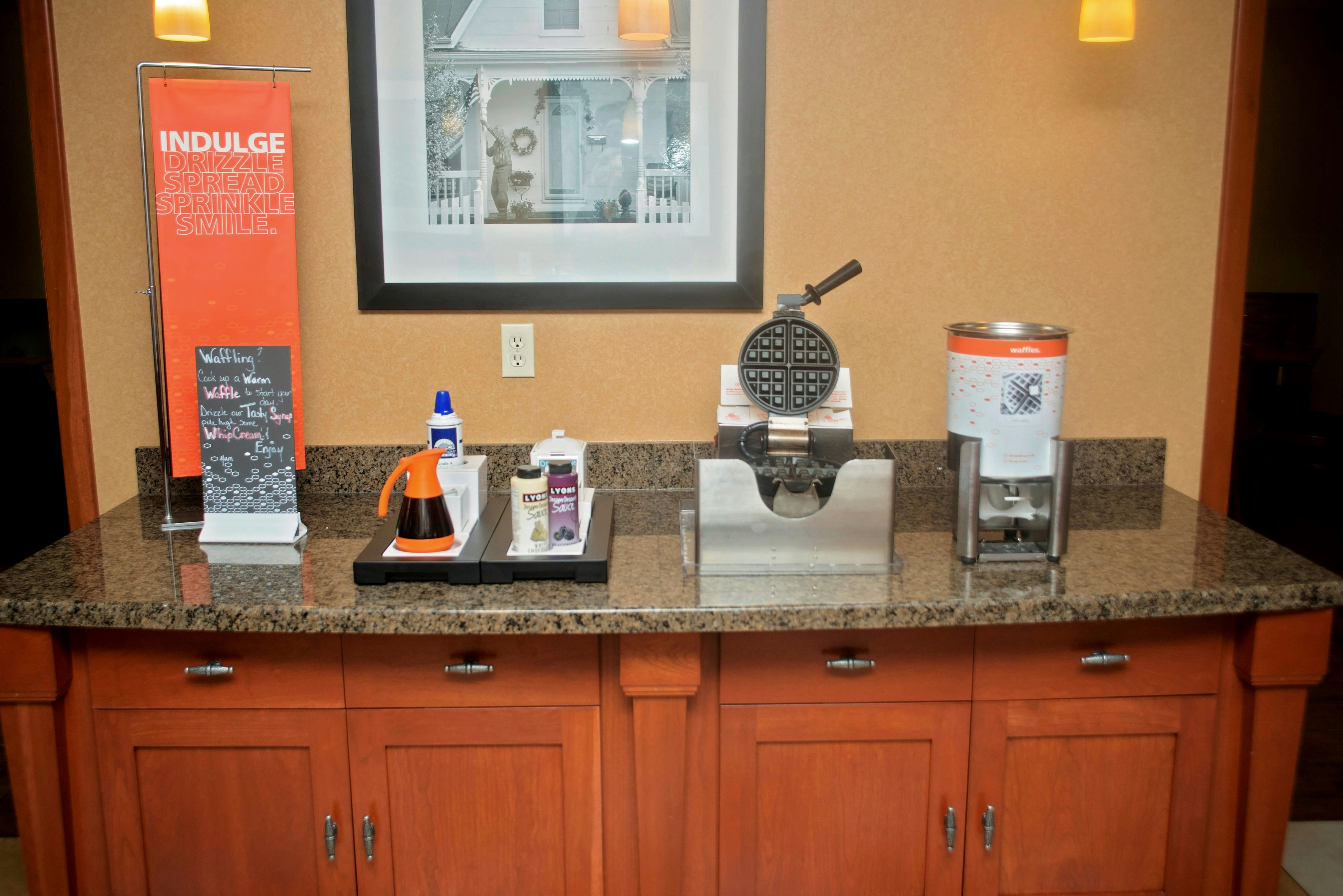 Hampton Inn Evanston 5/23