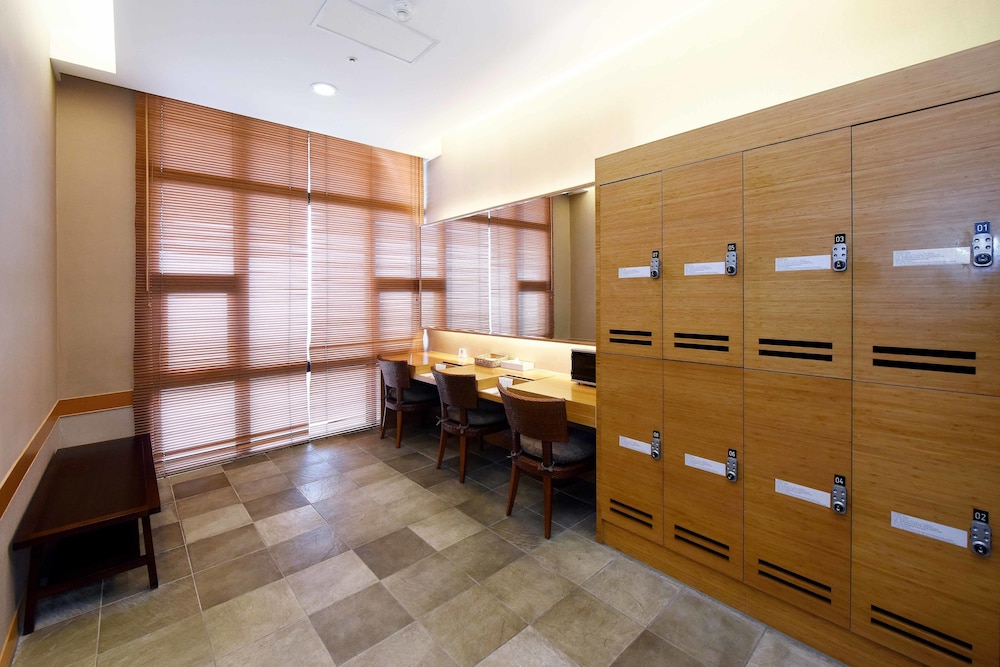 FULLON HOTEL HUALIEN 32/50