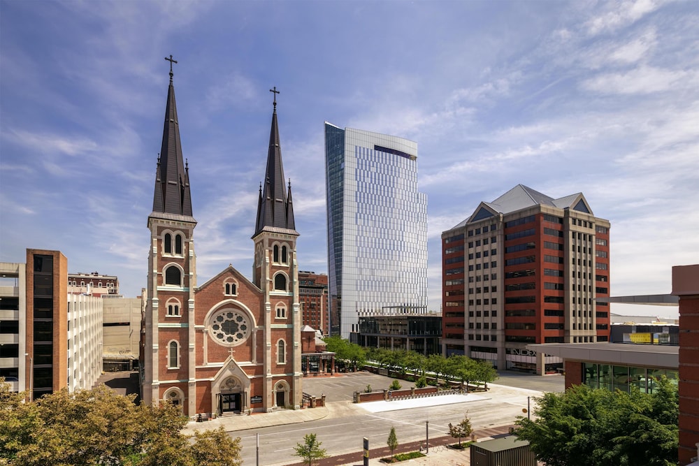 Signia By Hilton Indianapolis 3/37