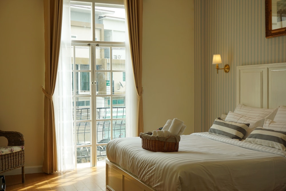 Nai Suan Bed And Breakfast 45/69