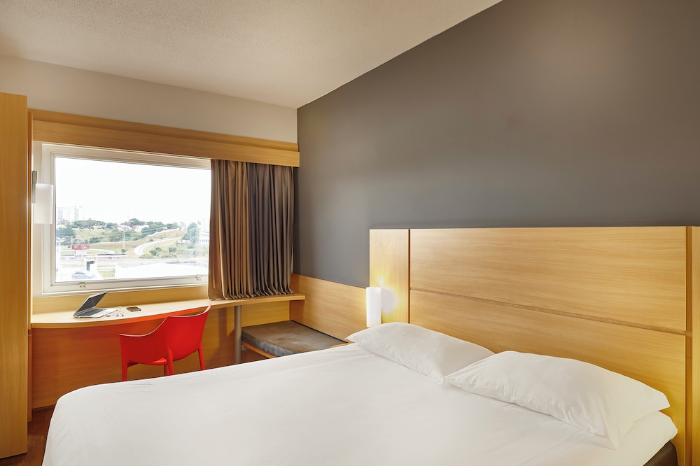 Ibis Sao Jose Dos Campos Dutra 17/50