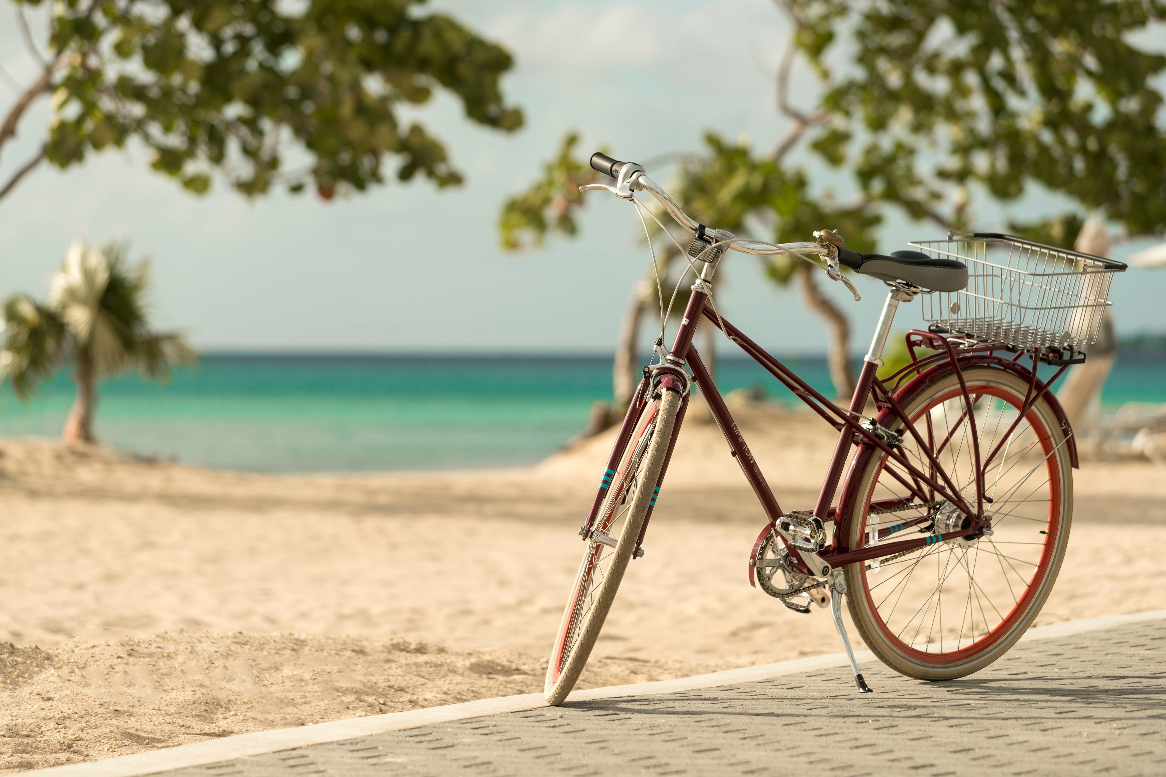 Kimpton Seafire Resort and Spa 74/79