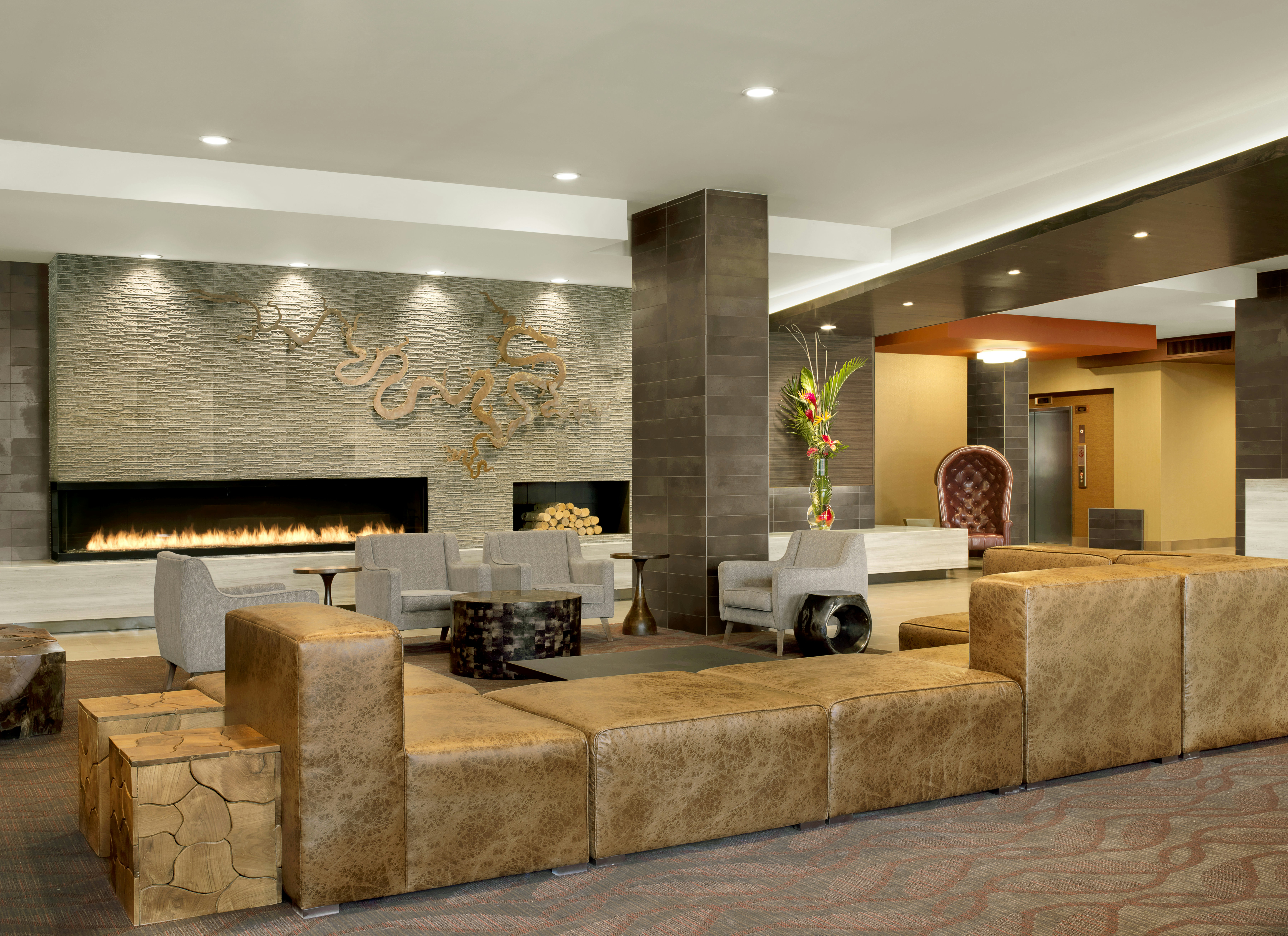 The Broadway Columbia A Doubletree By Hilton 8/41