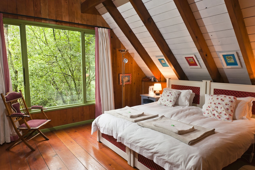 Rockwood Lodges 6/49