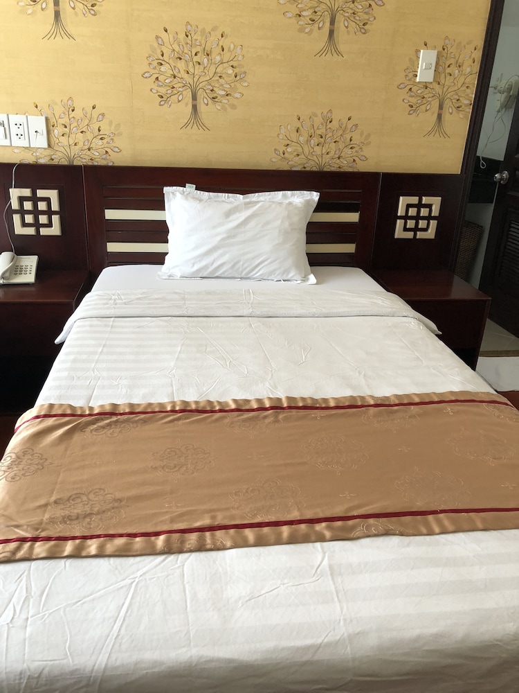 Linh Phuong 2 Hotel 22/64