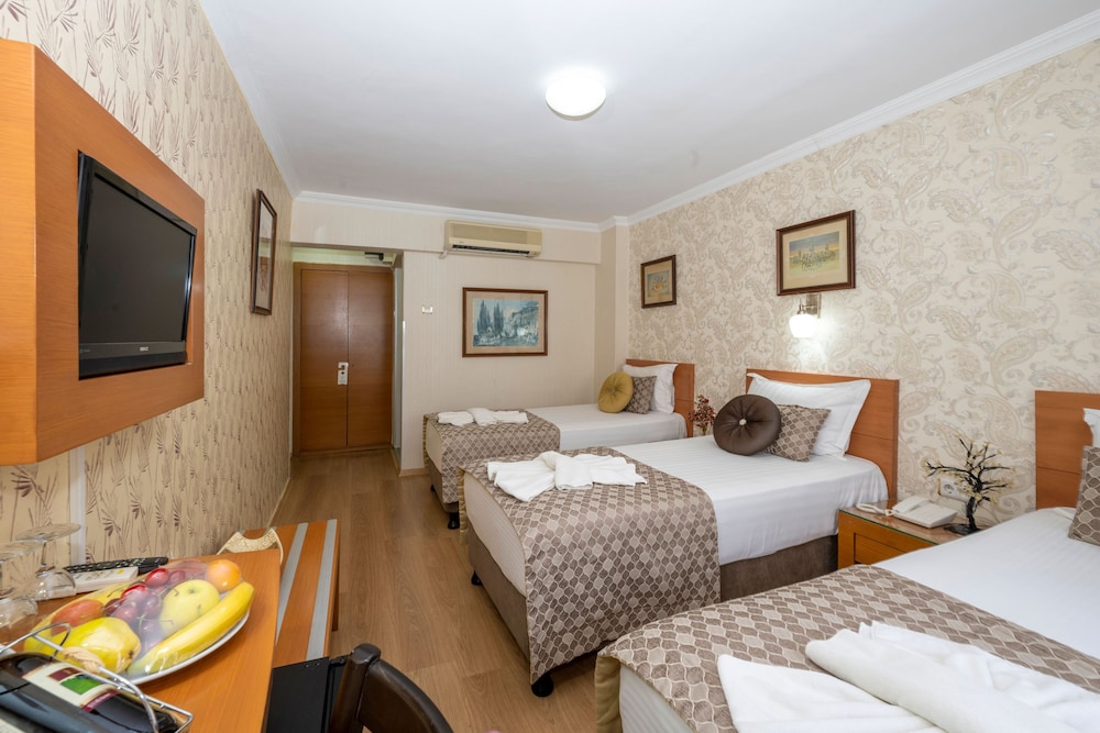 Grand Ons Hotel 13/31