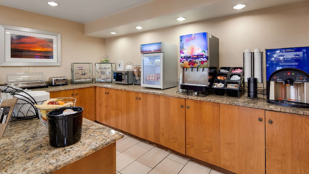 Best Western Executive Inn Latta 9/32