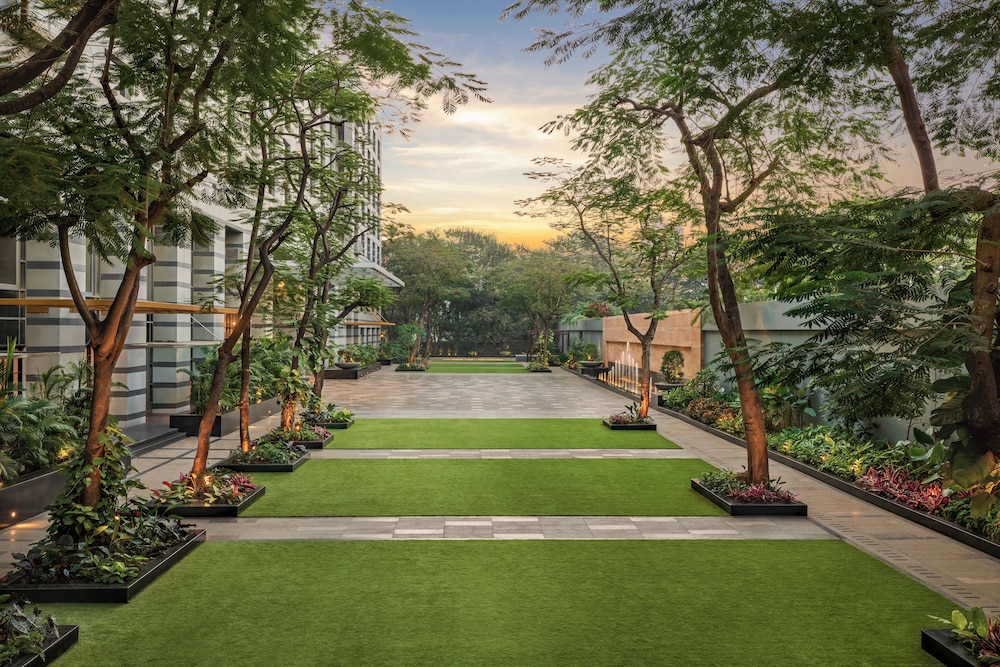 Grand Hyatt Mumbai Hotel and Residences 70/75