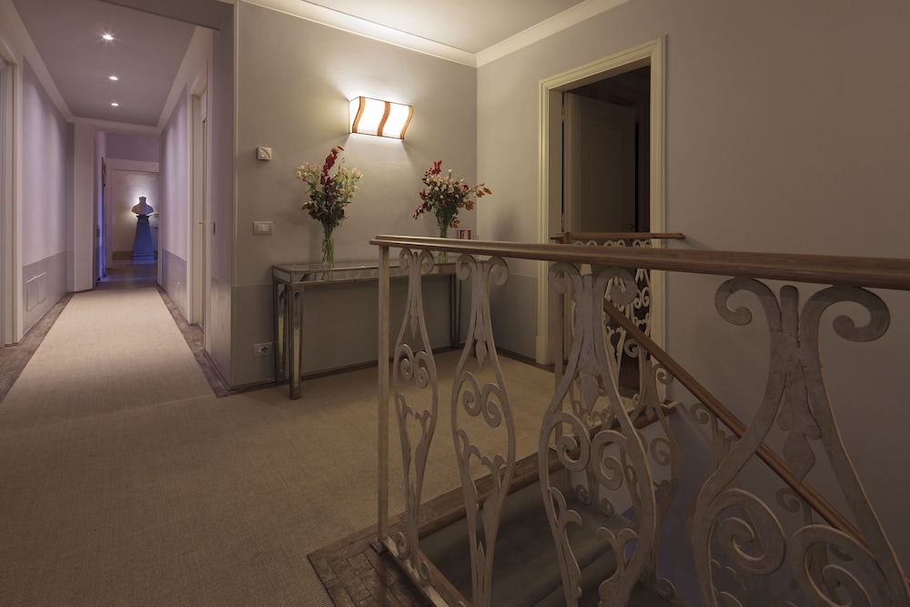 Al Palazzo Del Marchese Di Camugliano 5/76