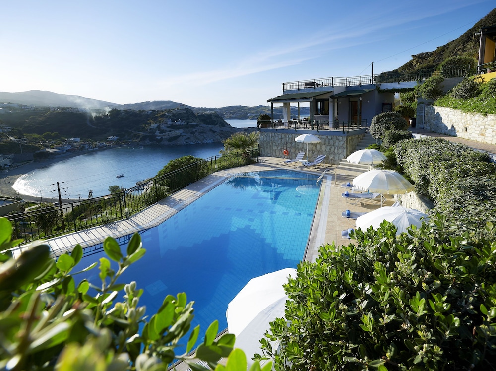 Erivolos Hotel Apartments 33/36