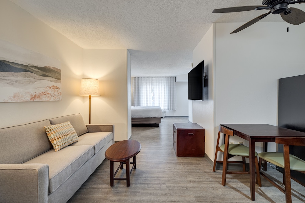 MySuites Lawton 30/54