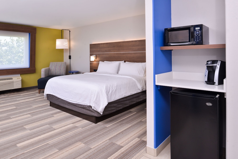 Holiday Inn Express Hotel And Suites Elgin 23/57