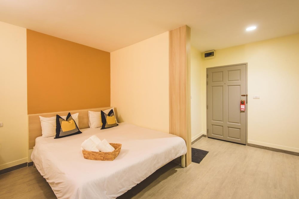 Newsuanmali Hotel 7/41