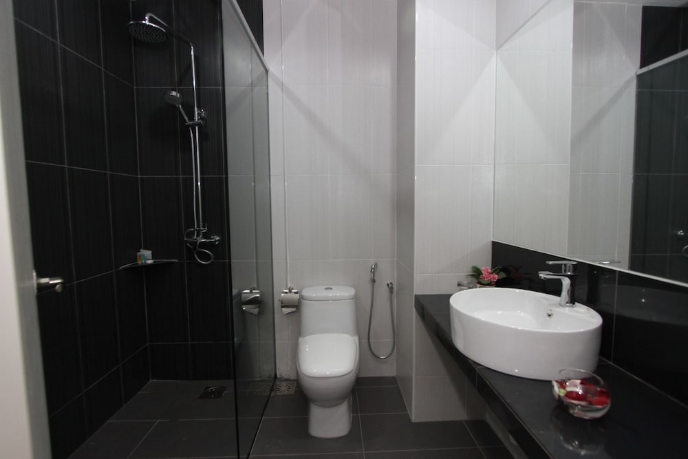 IPOH DOWNTOWN HOTEL 26/27