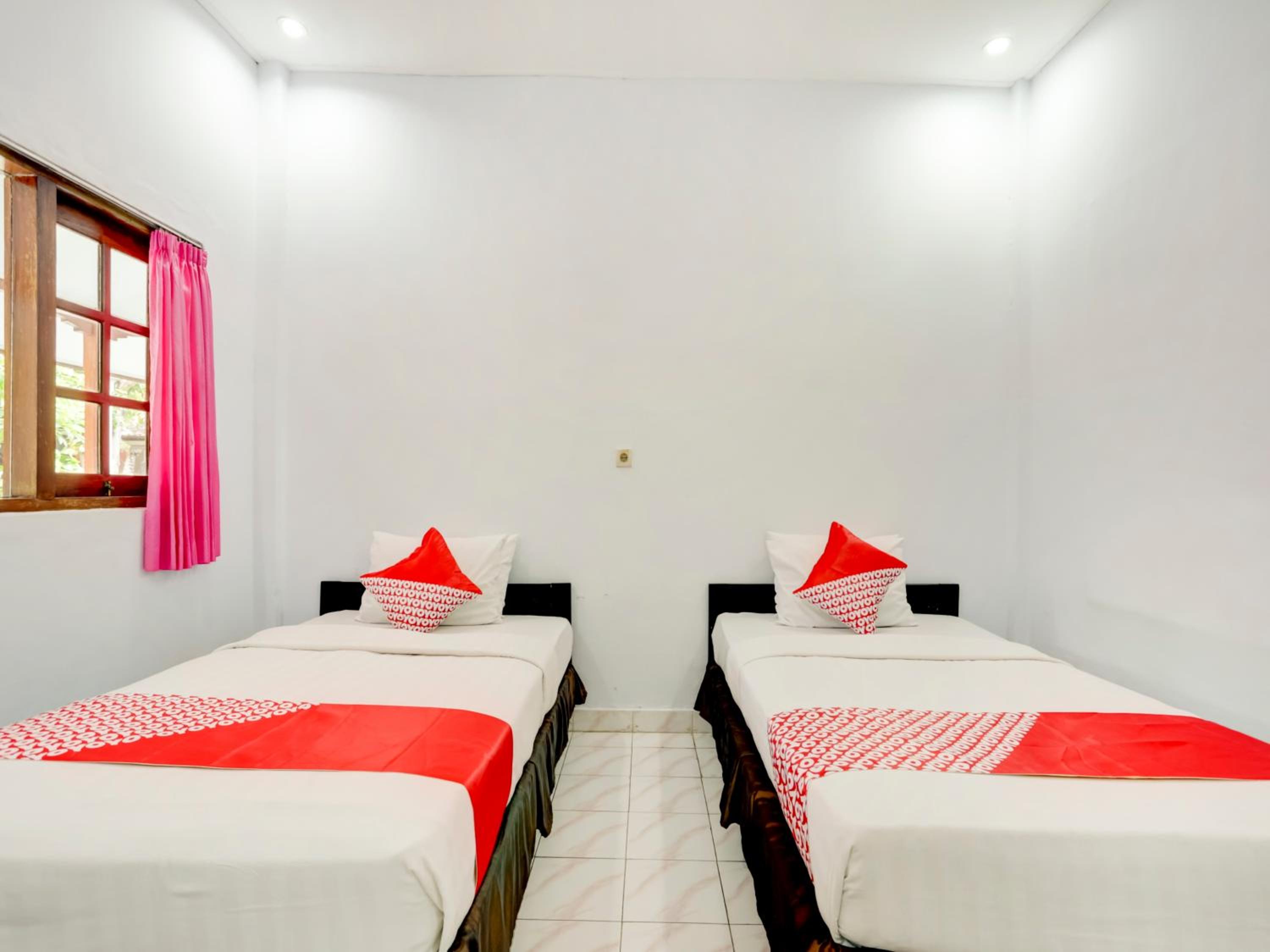 STANDARD, TWIN BEDS
