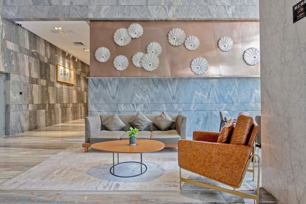 Shenzhen Hongdu Hotel 7/60
