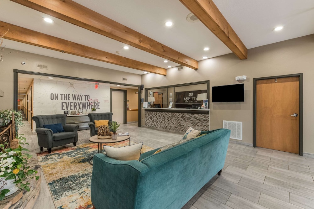 Quality Inn & Suites Hendersonville Flat Rock 7/29