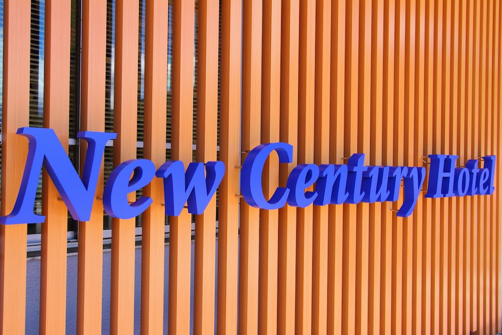 Hotel New Century 38/38