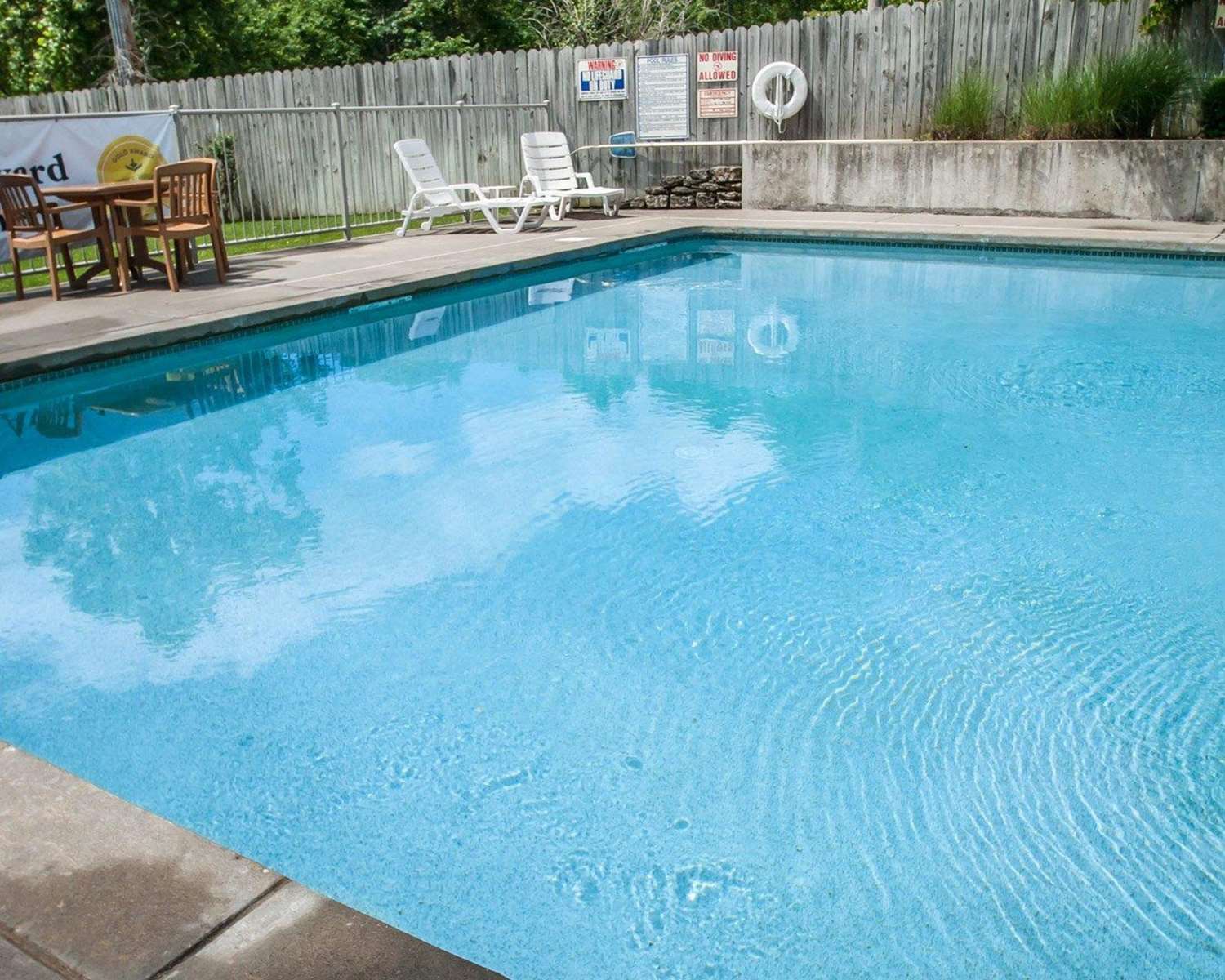 Sleep Inn Suites Lake of the Ozarks 29/52