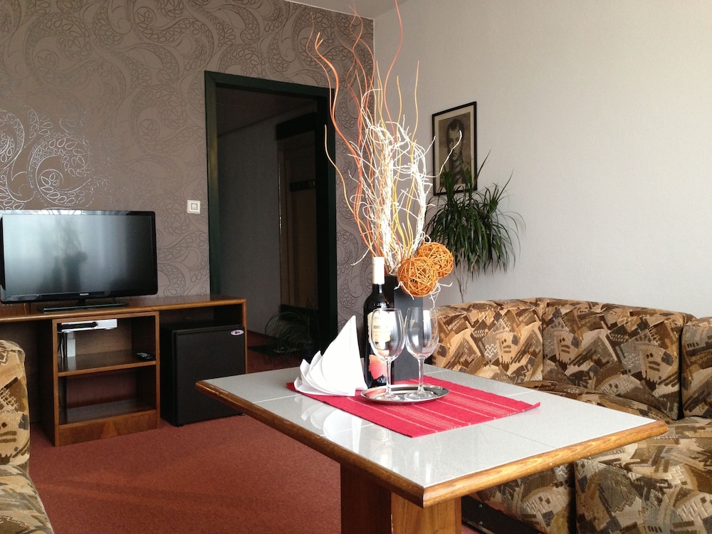 A-Austerlitz Hotel 26/31