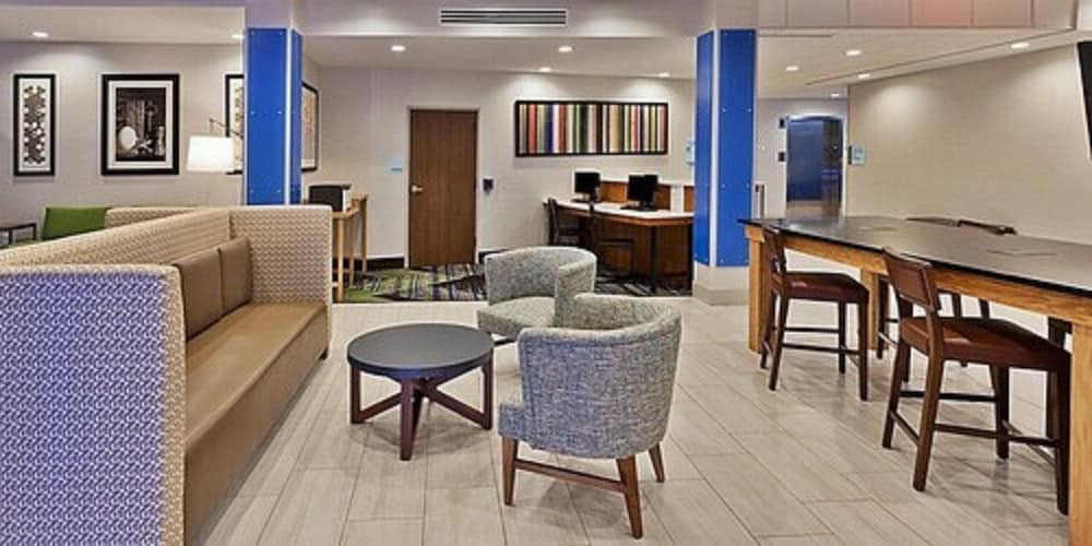 Holiday Inn Express & Suites Griffin 52/60