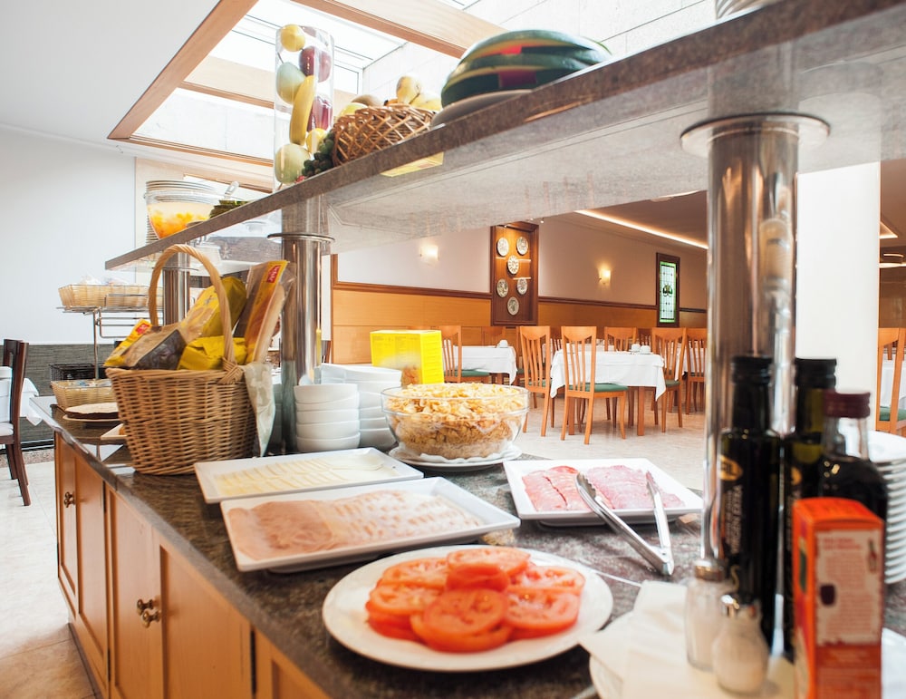 San Lorenzo Hotel 33/48