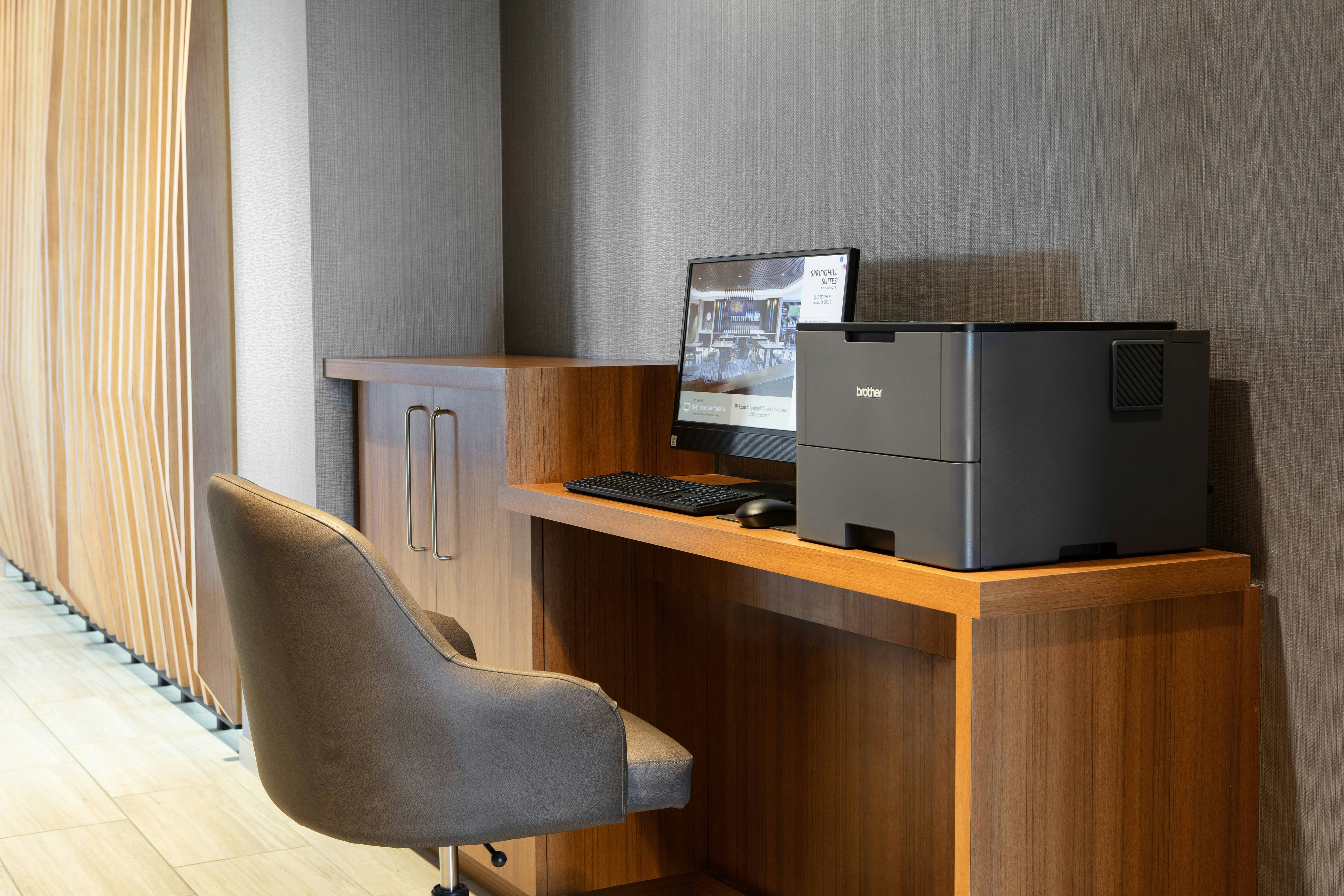 SpringHill Suites by Marriott Ames 14/15
