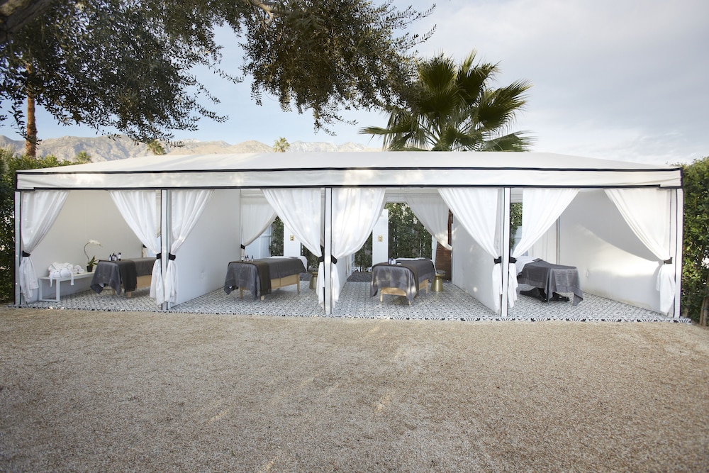 L Horizon Resort and Spa 62/66