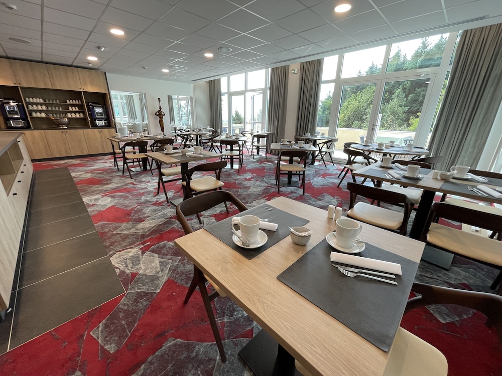 Hotel Husseren Les Chateaux 39/50