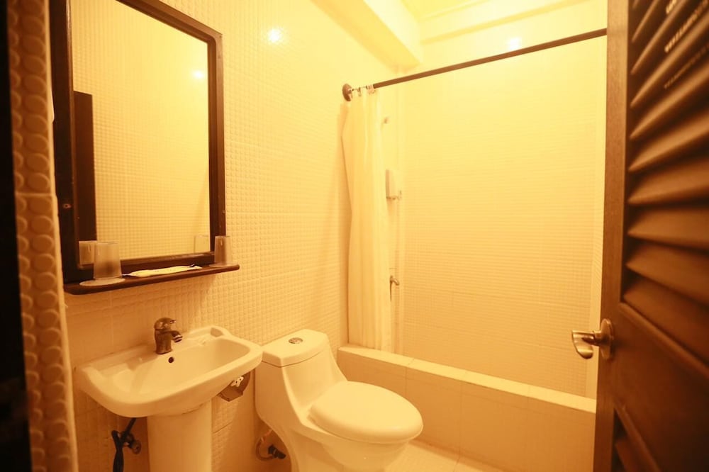 Hanamitsu Hotel Spa 47/50