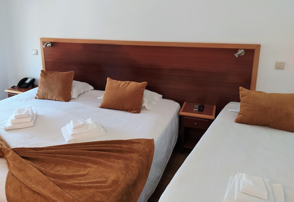 HOTEL LOURO 16/69