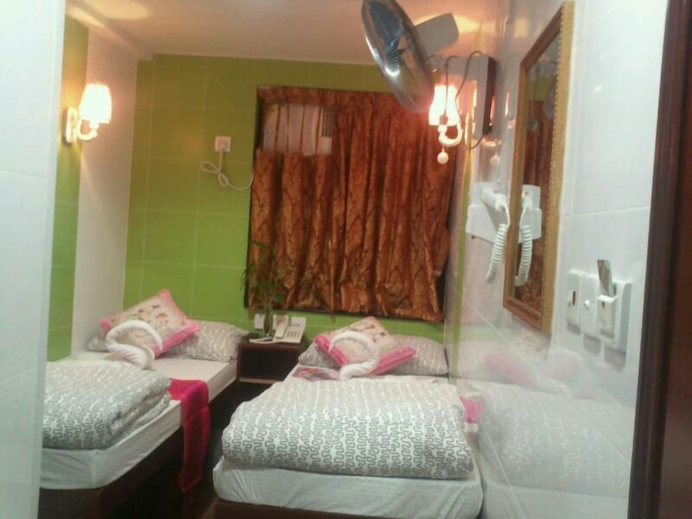 Marrigold Hostel 10/64