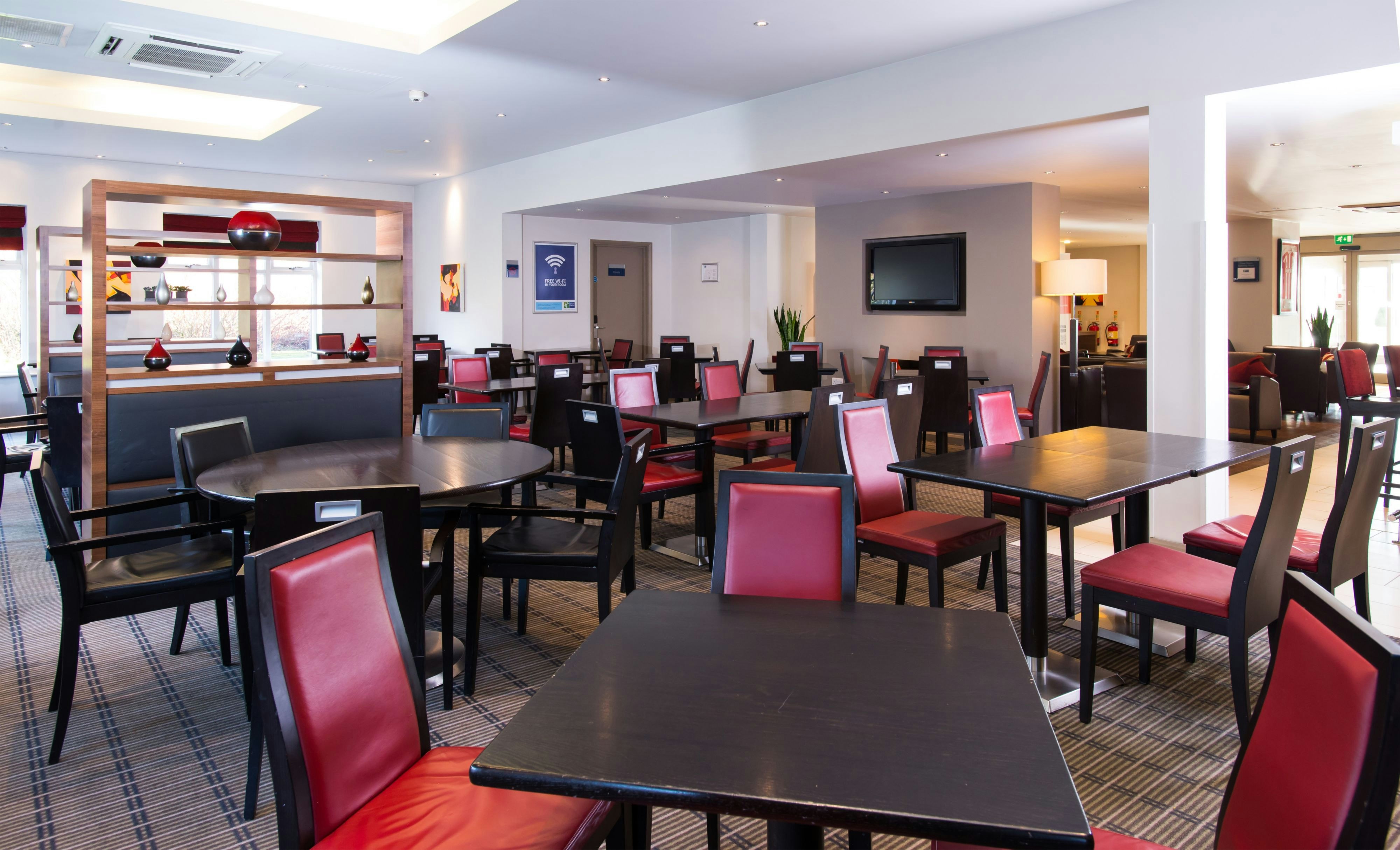 Holiday Inn Express Stoke On Trent 9/15