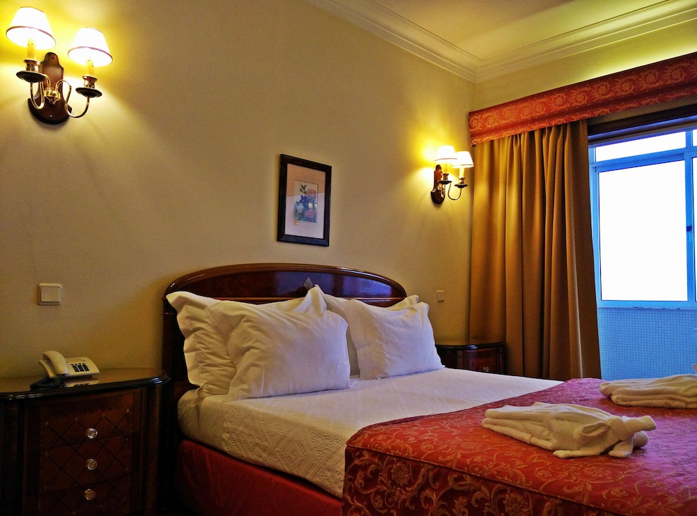 Golden Tulip Porto Gaia Hotel 9/68