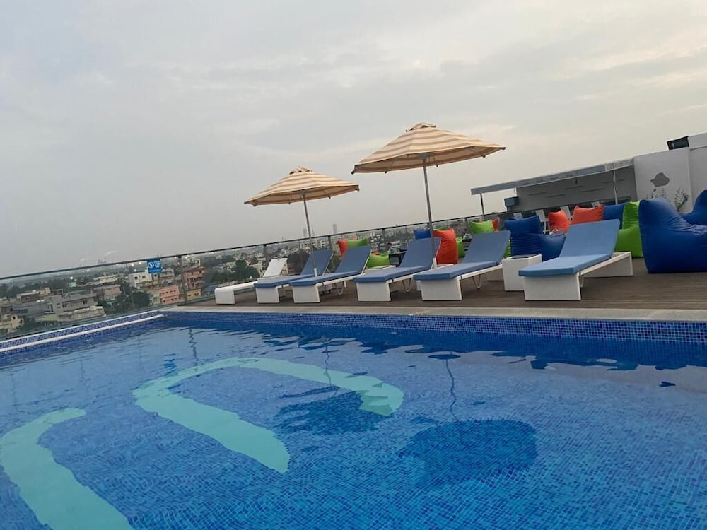 132 Svenska Design Hotel Kakinada 10/22