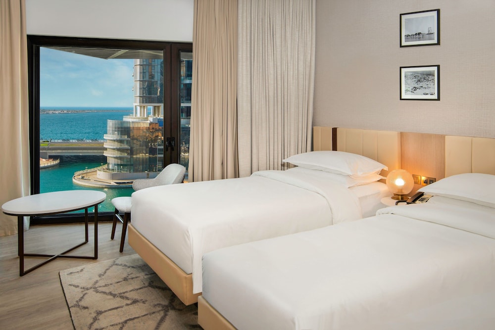 Classic, Twin Beds, Resort View