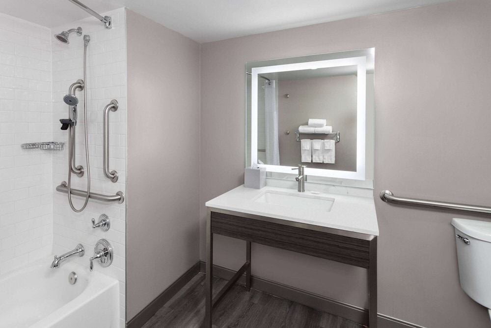 Days Inn by Wyndham Baltimore Northwest 43/51