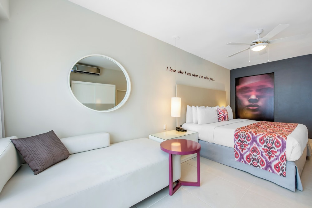Superior, 2 Double Beds, Adult Only